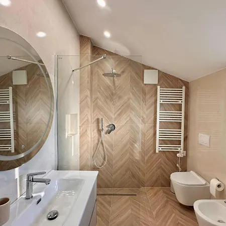 Abc Blloku Center * Tirana