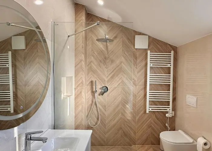 Abc Blloku Center * טיראנה